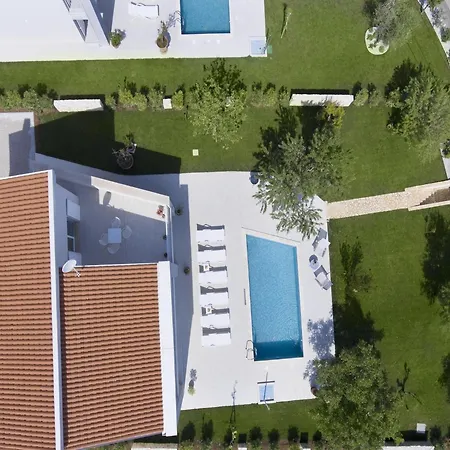 Exquisite In Stani Ovi With Swimming Pool Villa Stanisovi